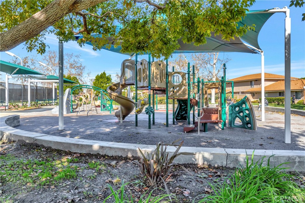 2335 Dahlia Drive