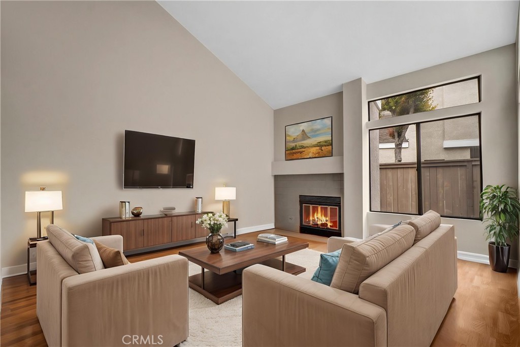 401 Deerfield Avenue 84