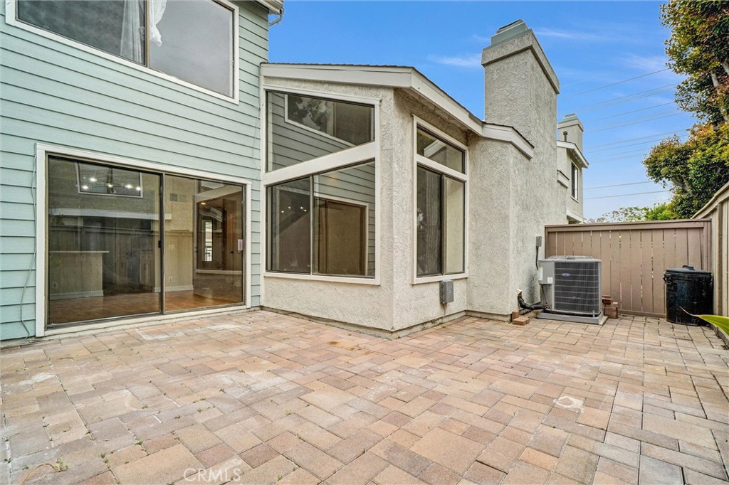 401 Deerfield Avenue 84