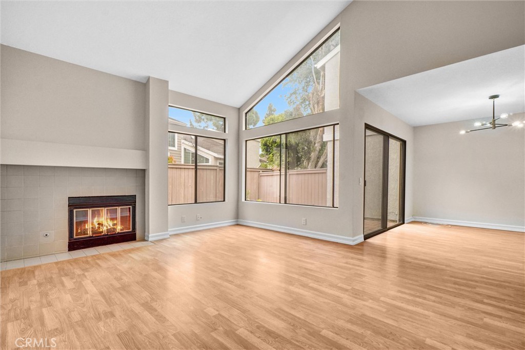 401 Deerfield Avenue 84