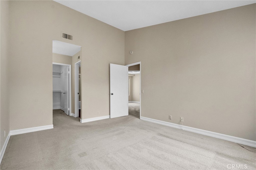 401 Deerfield Avenue 84