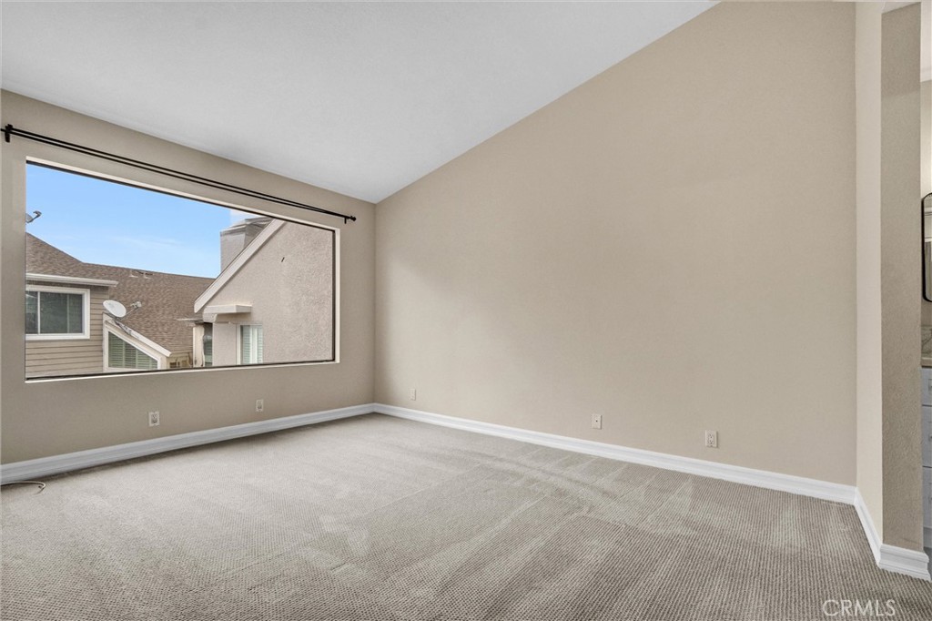 401 Deerfield Avenue 84