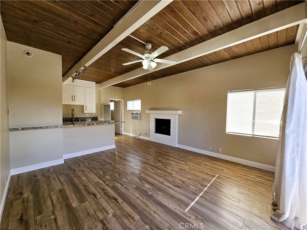 350 Loma Terrace B