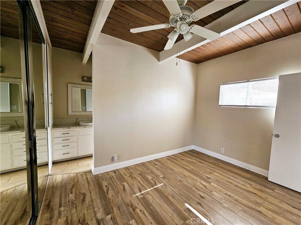 350 Loma Terrace B