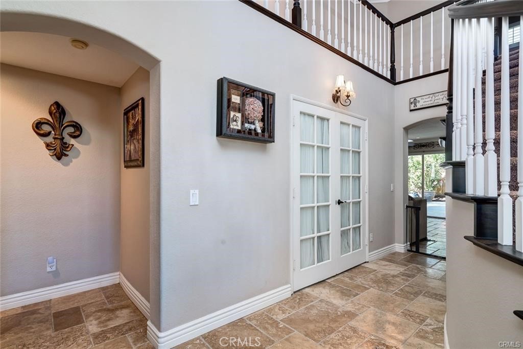 6330 Golden Gate Drive