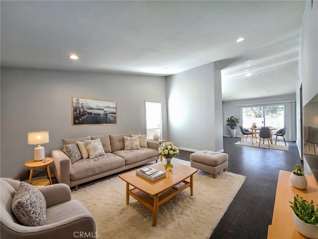 18501 Cecelia Way