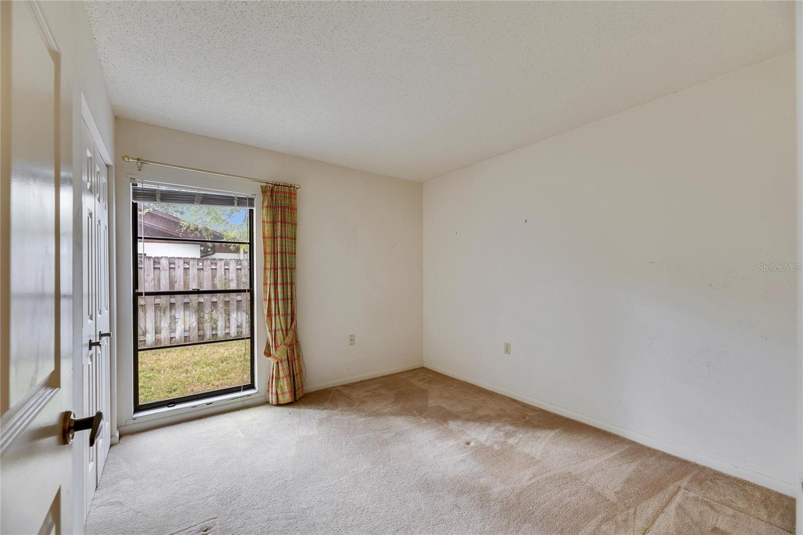 14712 LAUREL LAKE LN