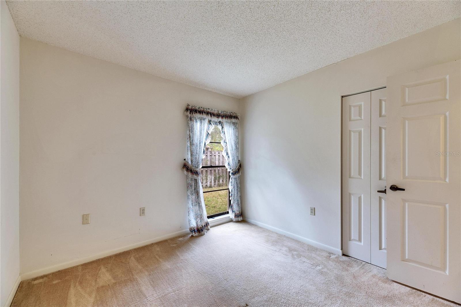 14712 LAUREL LAKE LN