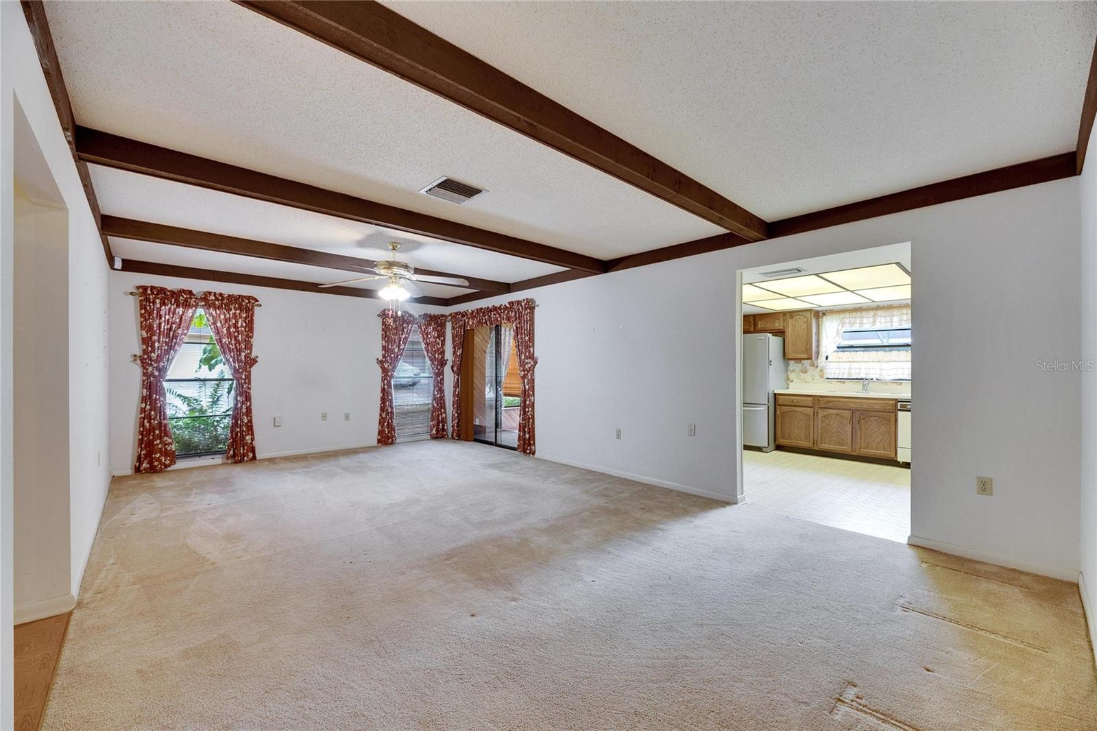 14712 LAUREL LAKE LN