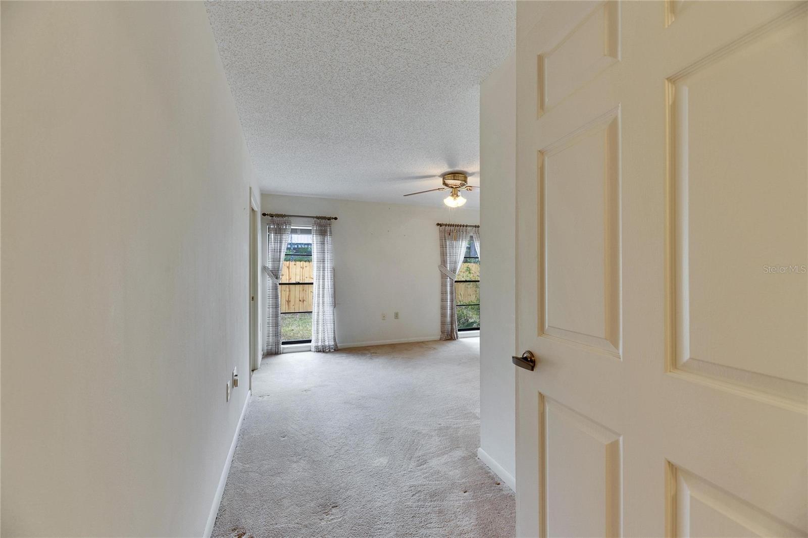 14712 LAUREL LAKE LN