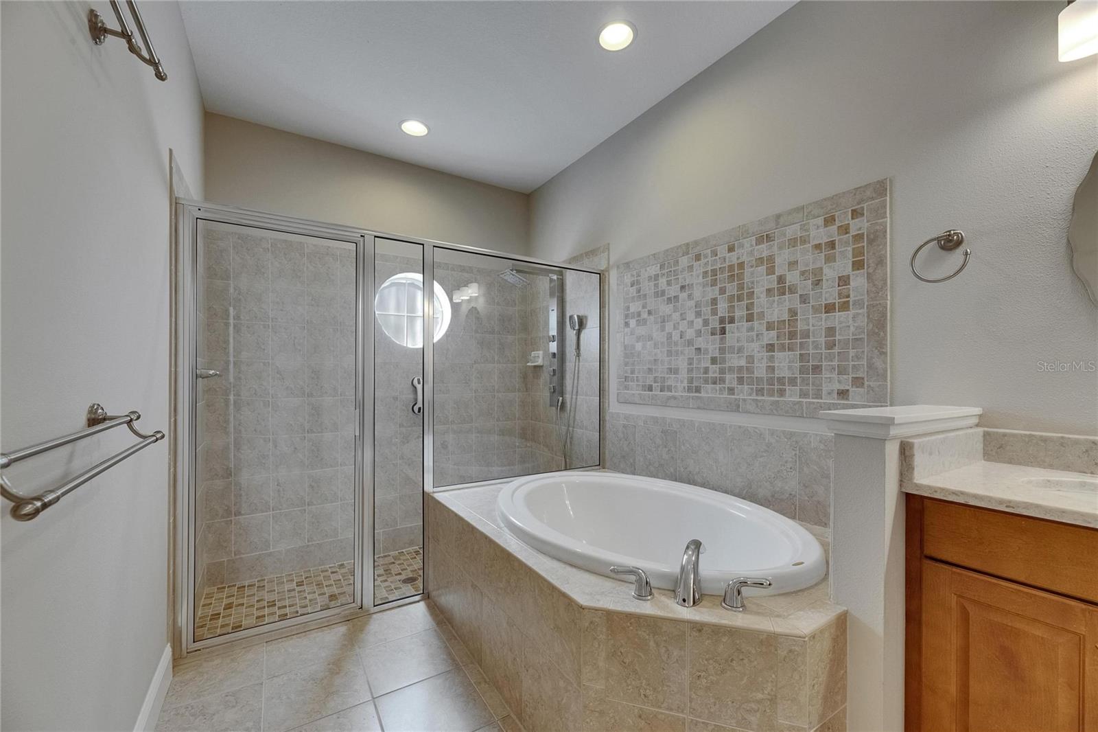110 ABERDEEN POND DR