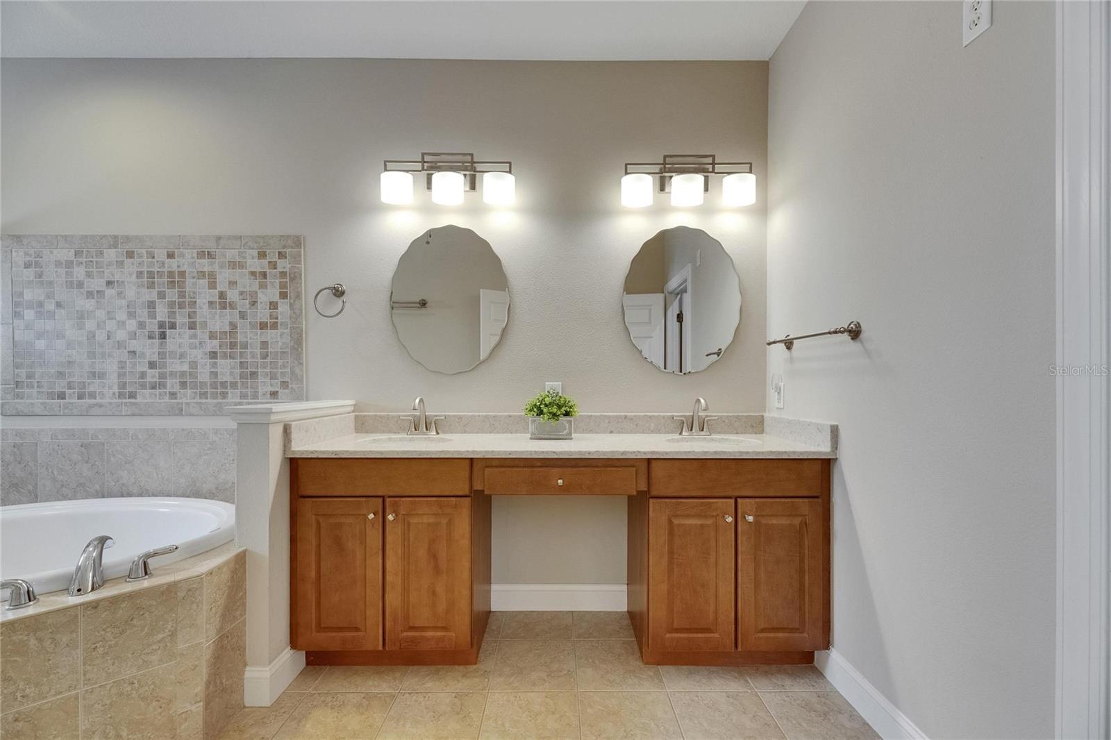 110 ABERDEEN POND DR