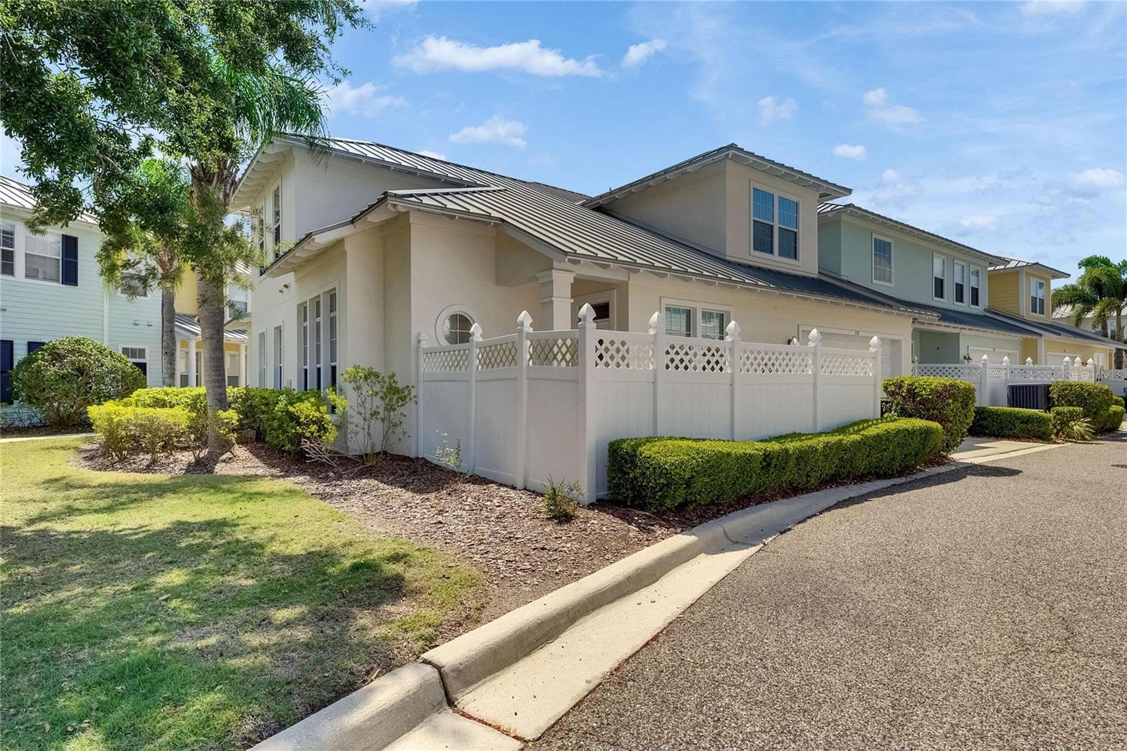 110 ABERDEEN POND DR