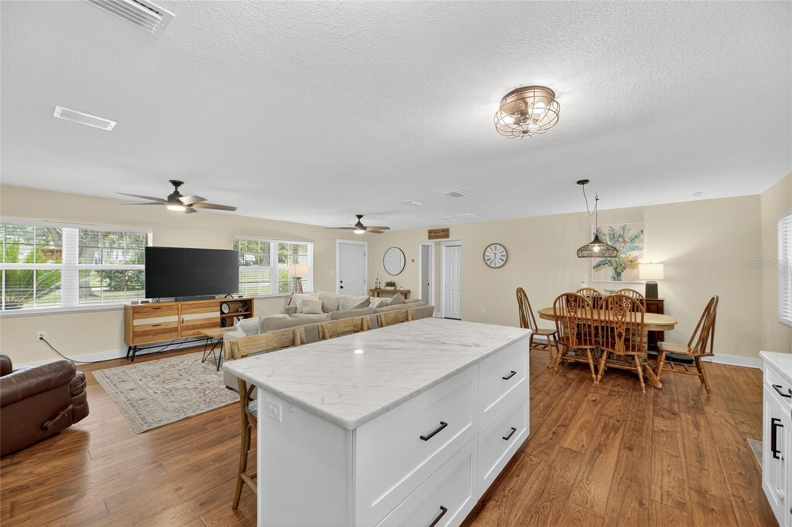 410 OLD MULRENNAN RD