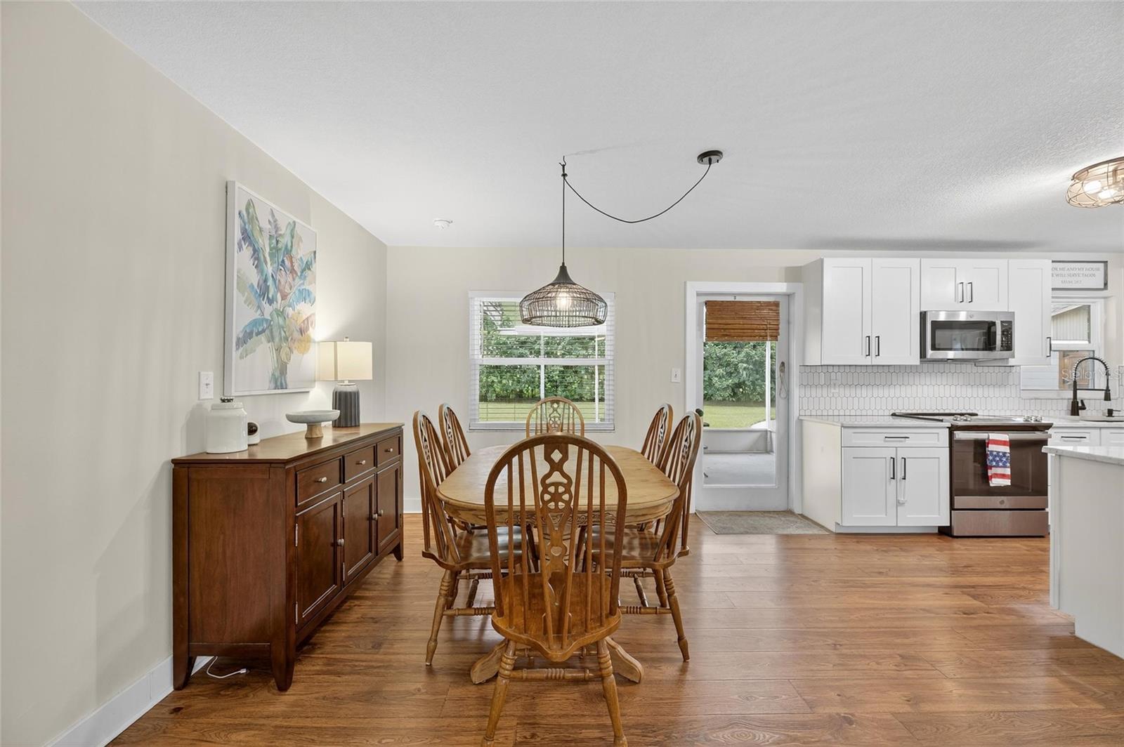 410 OLD MULRENNAN RD