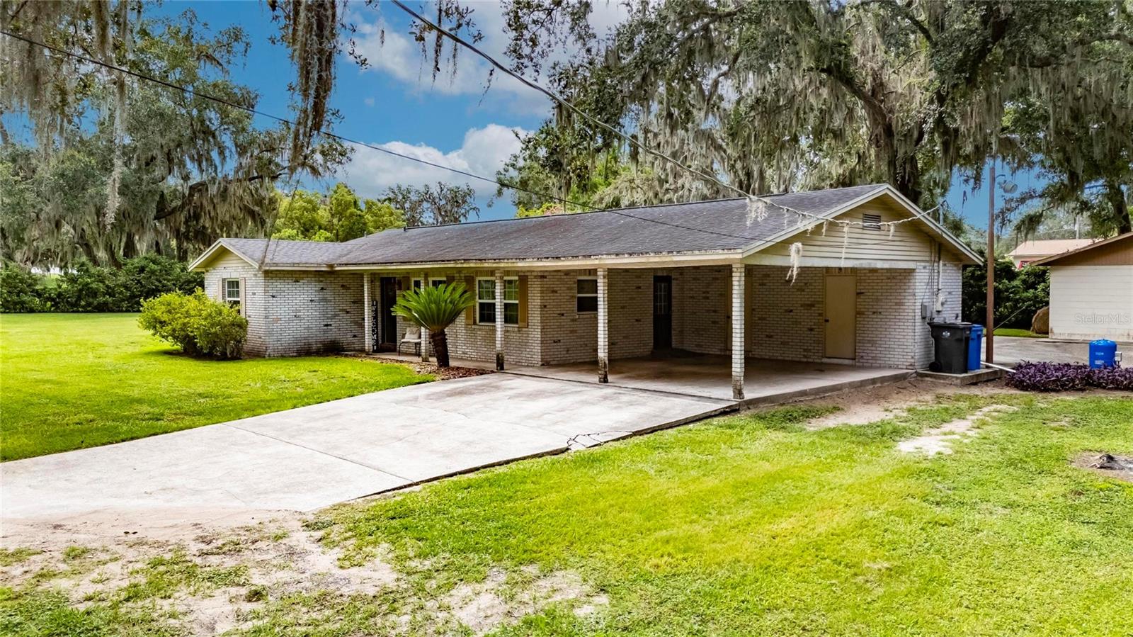 410 OLD MULRENNAN RD