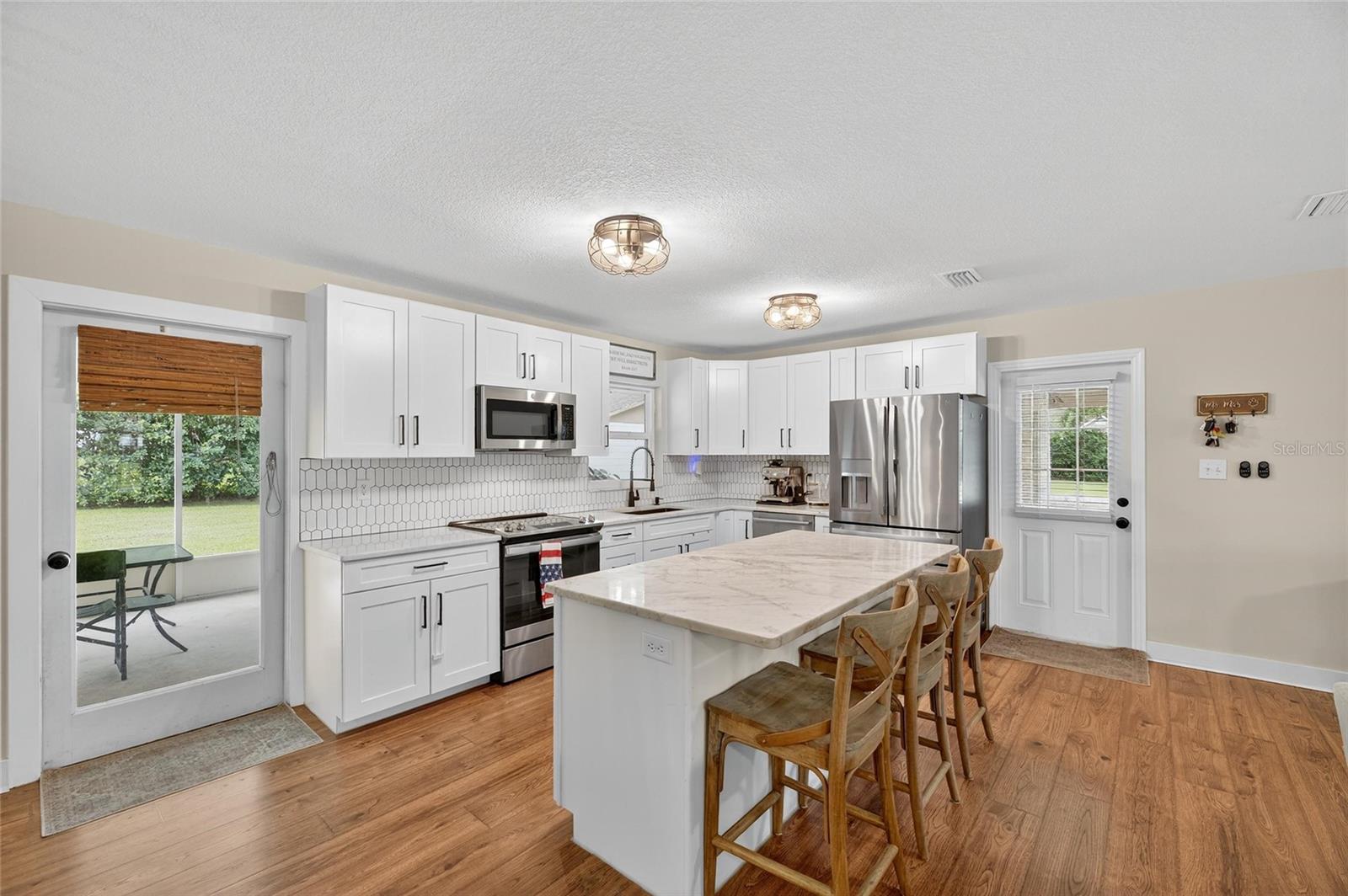 410 OLD MULRENNAN RD