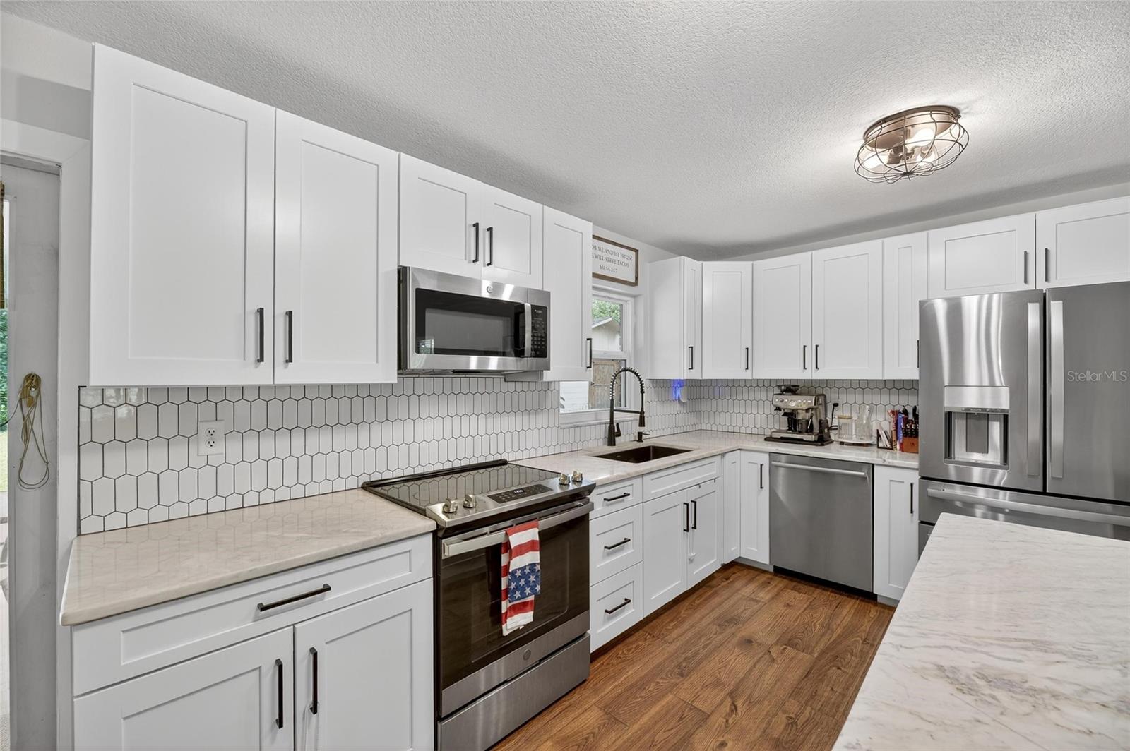 410 OLD MULRENNAN RD