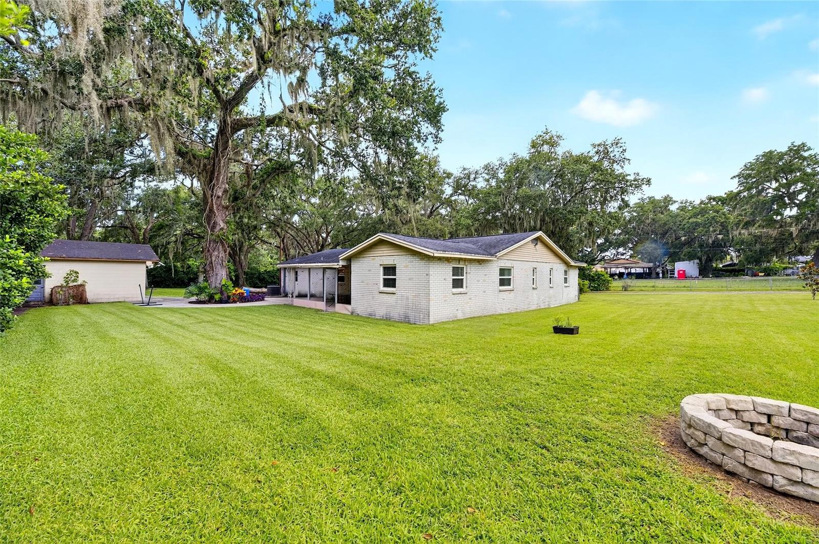 410 OLD MULRENNAN RD