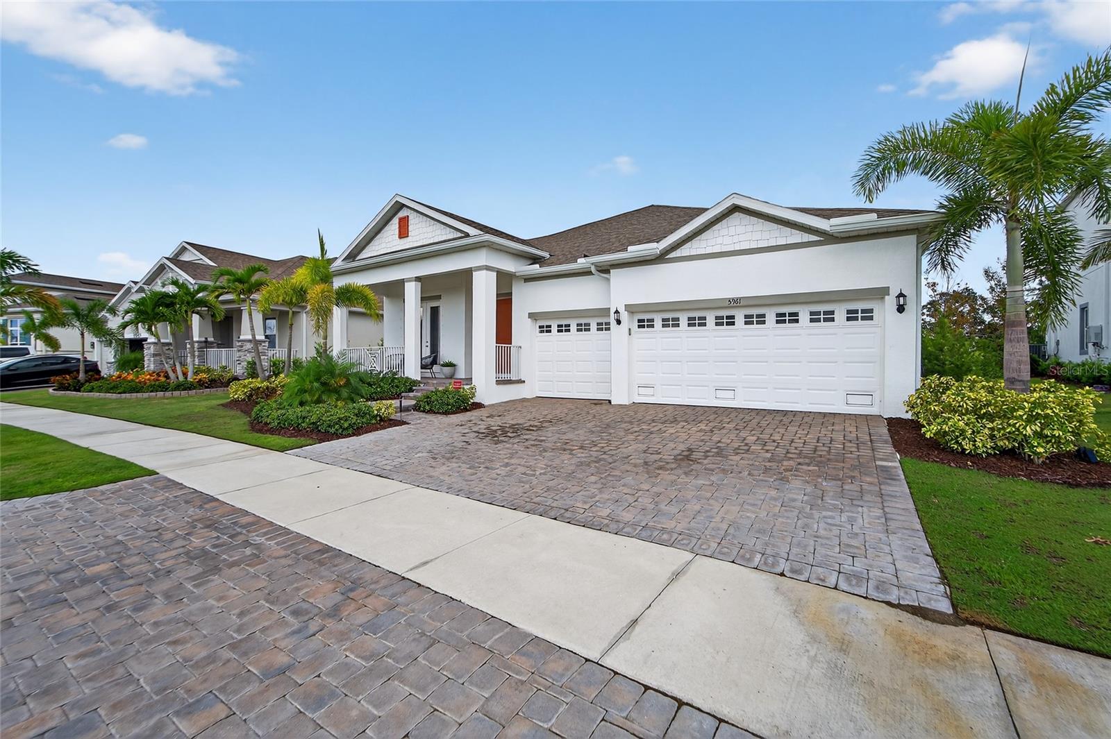 5961 BLAKENEY LOOP