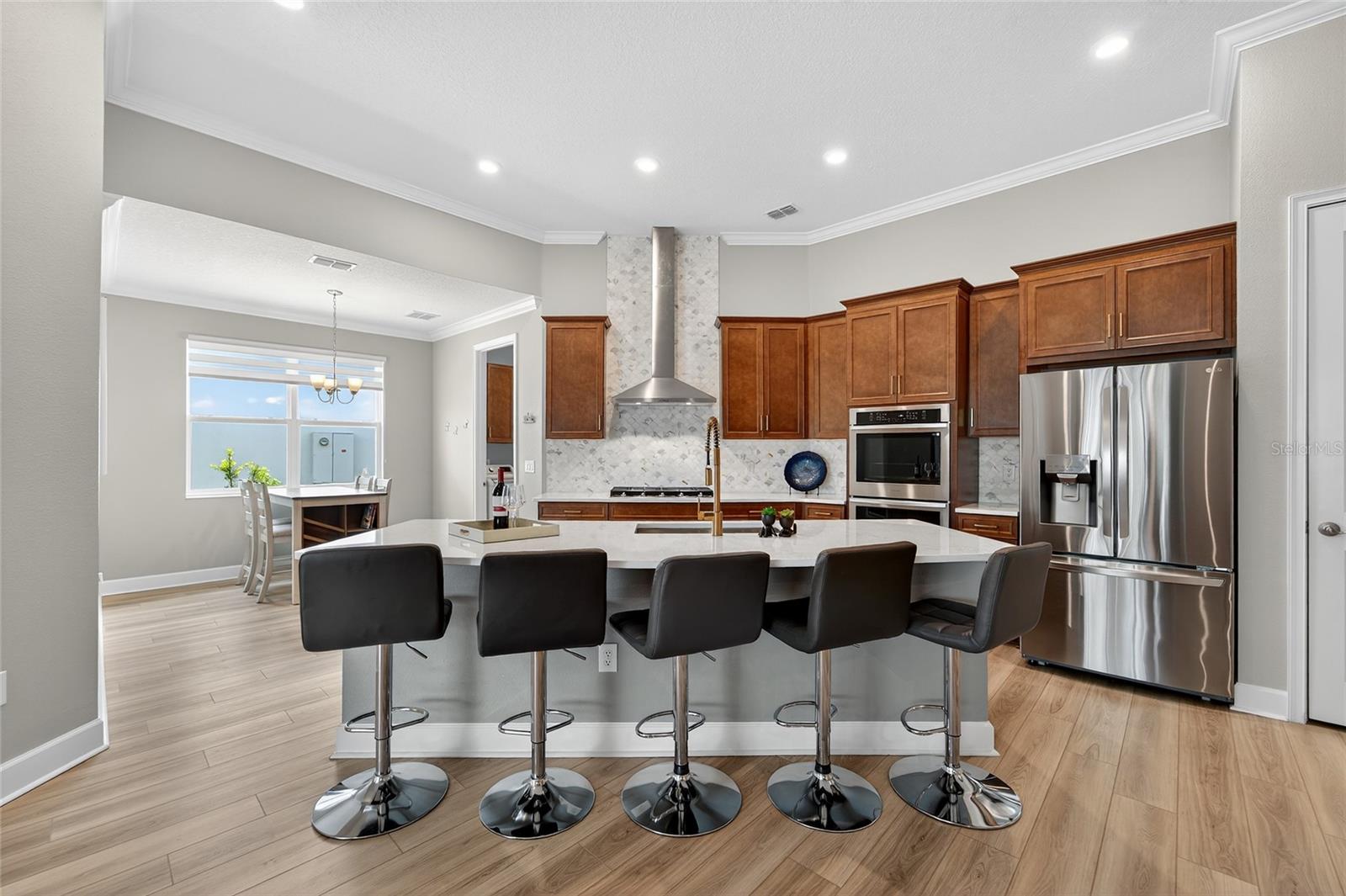 5961 BLAKENEY LOOP