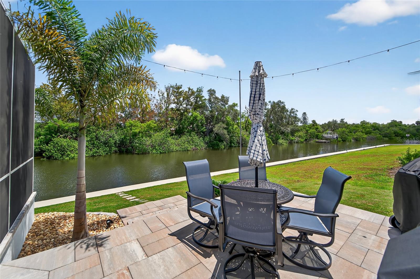 5961 BLAKENEY LOOP