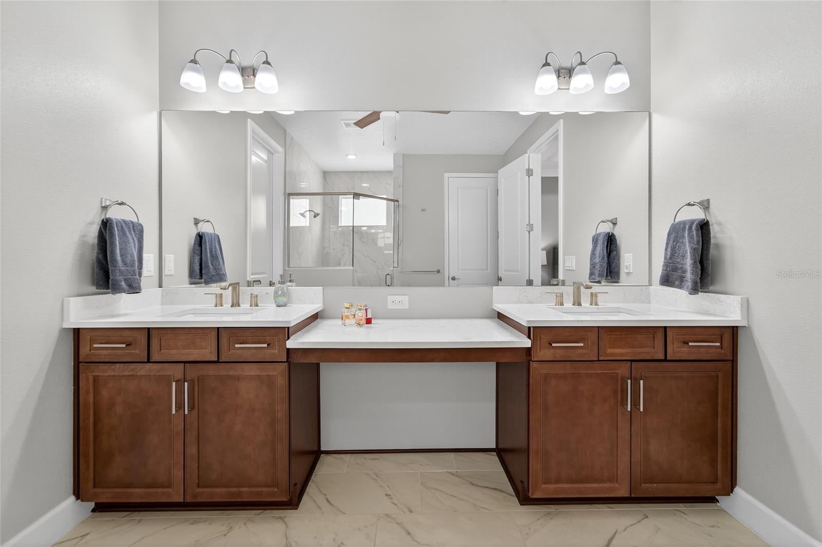 5961 BLAKENEY LOOP