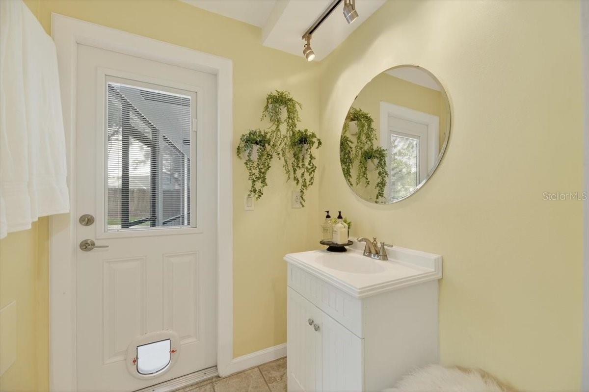 3133 RESEDA CT