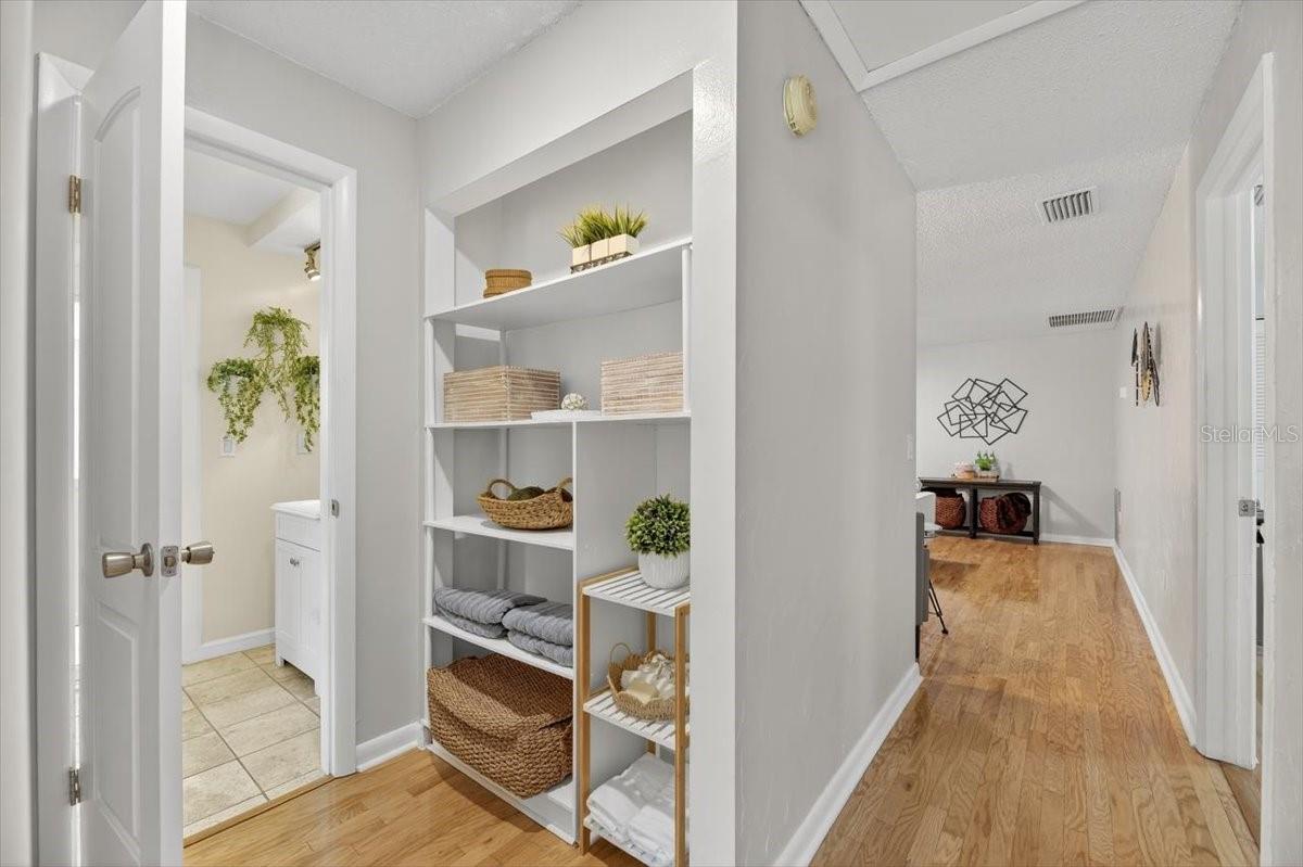 3133 RESEDA CT