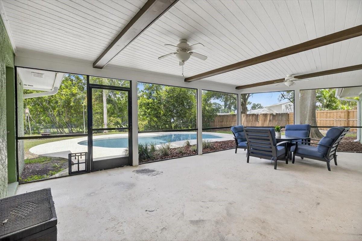 3133 RESEDA CT