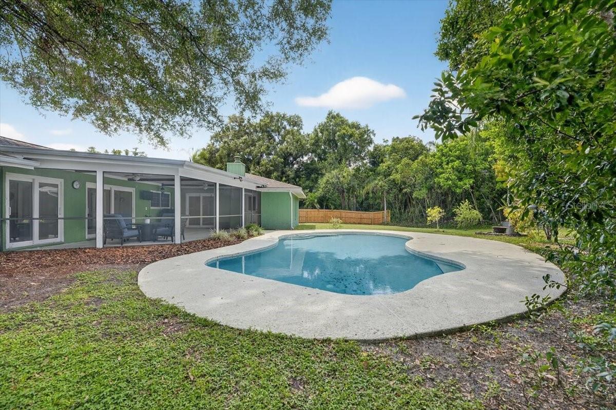 3133 RESEDA CT