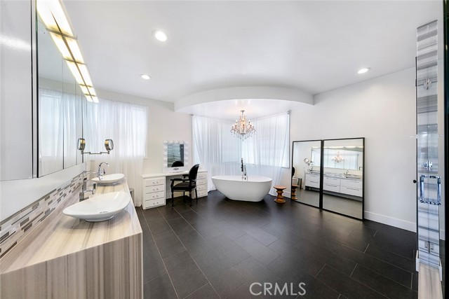2509 Apollo DR
