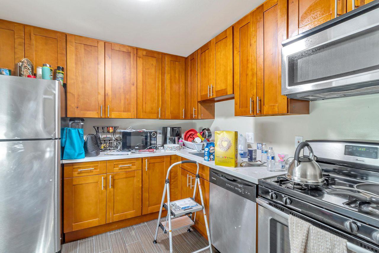 416 Poplar Avenue