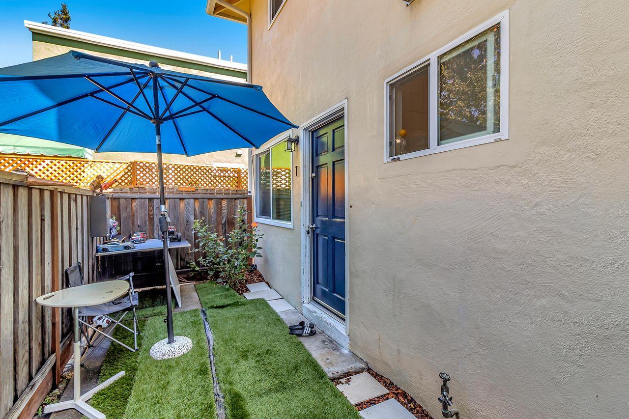 416 Poplar Avenue