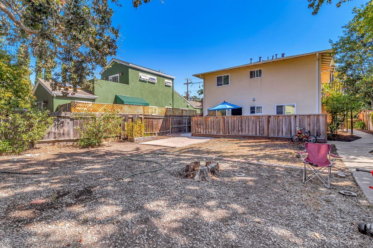416 Poplar Avenue