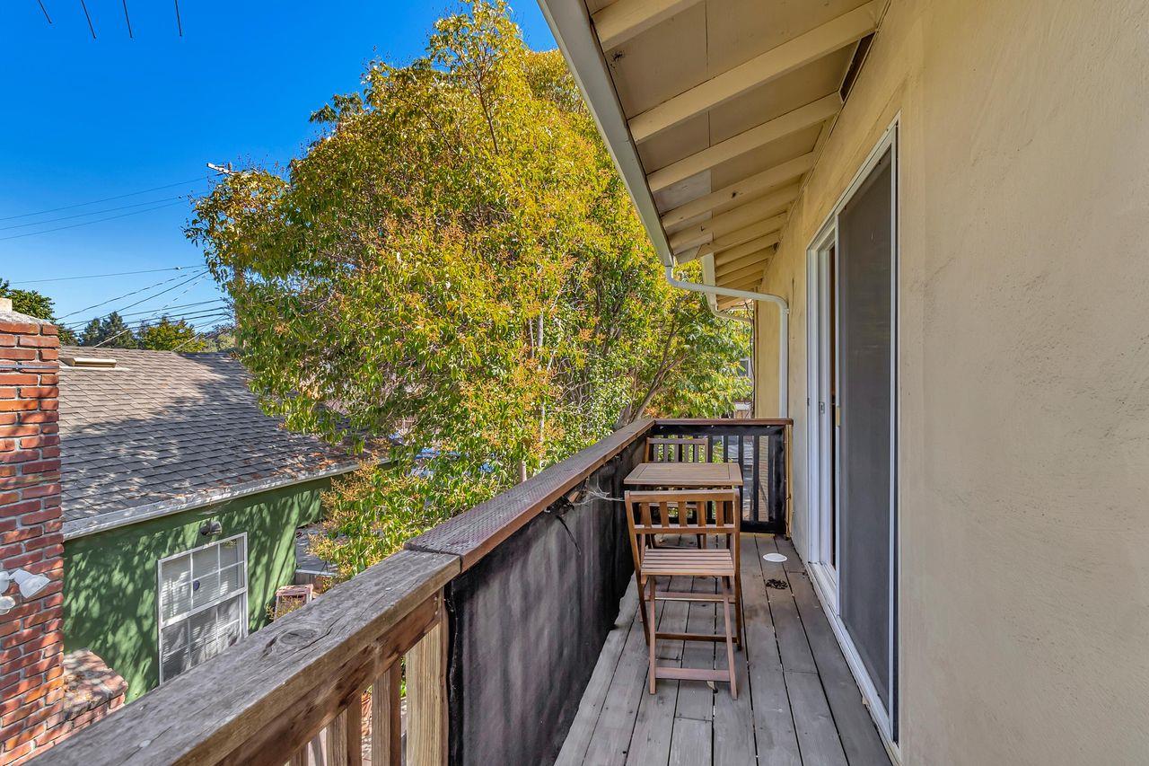 416 Poplar Avenue