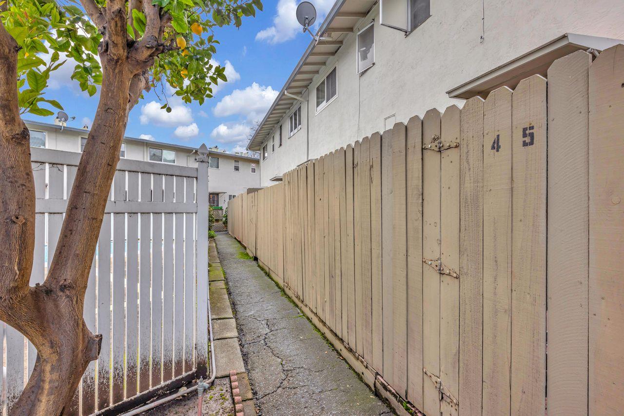 449 Craven Court