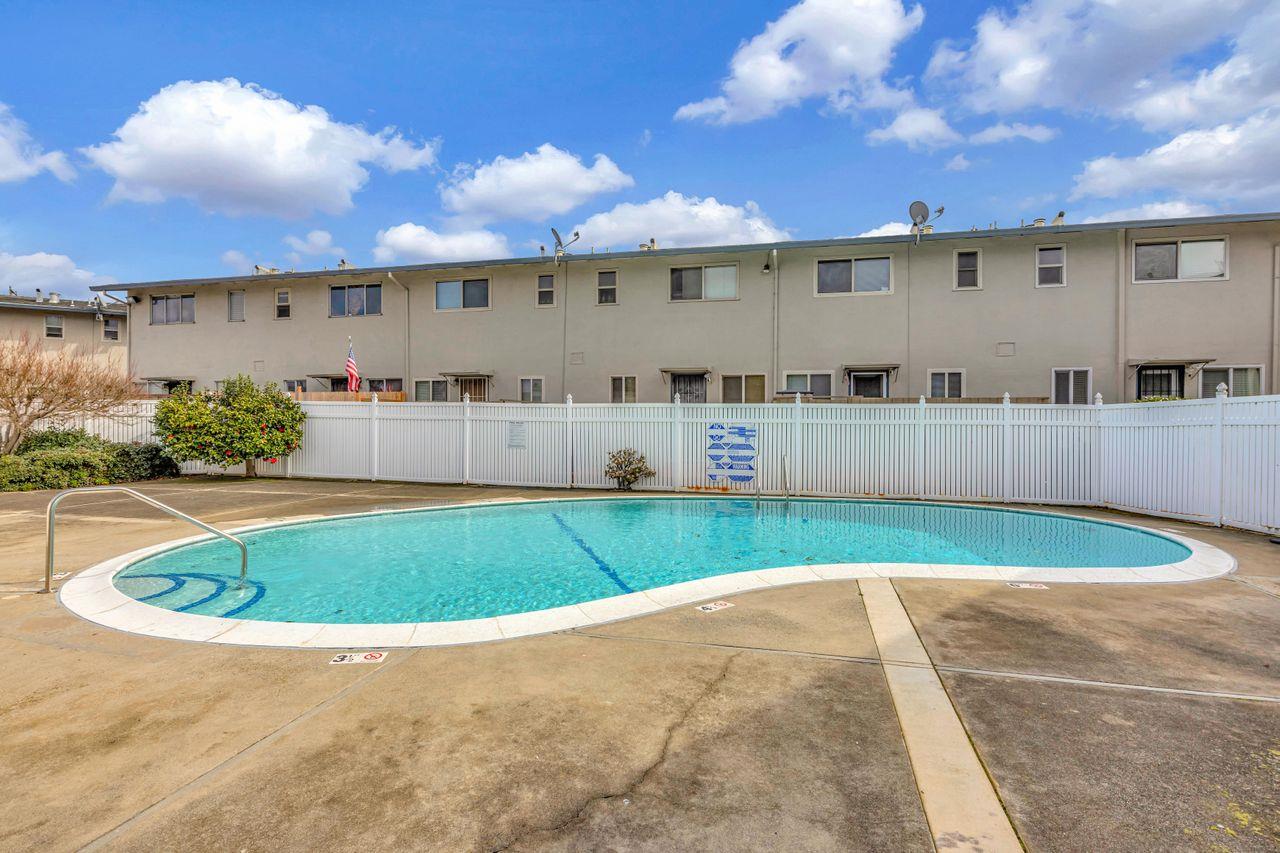 449 Craven Court