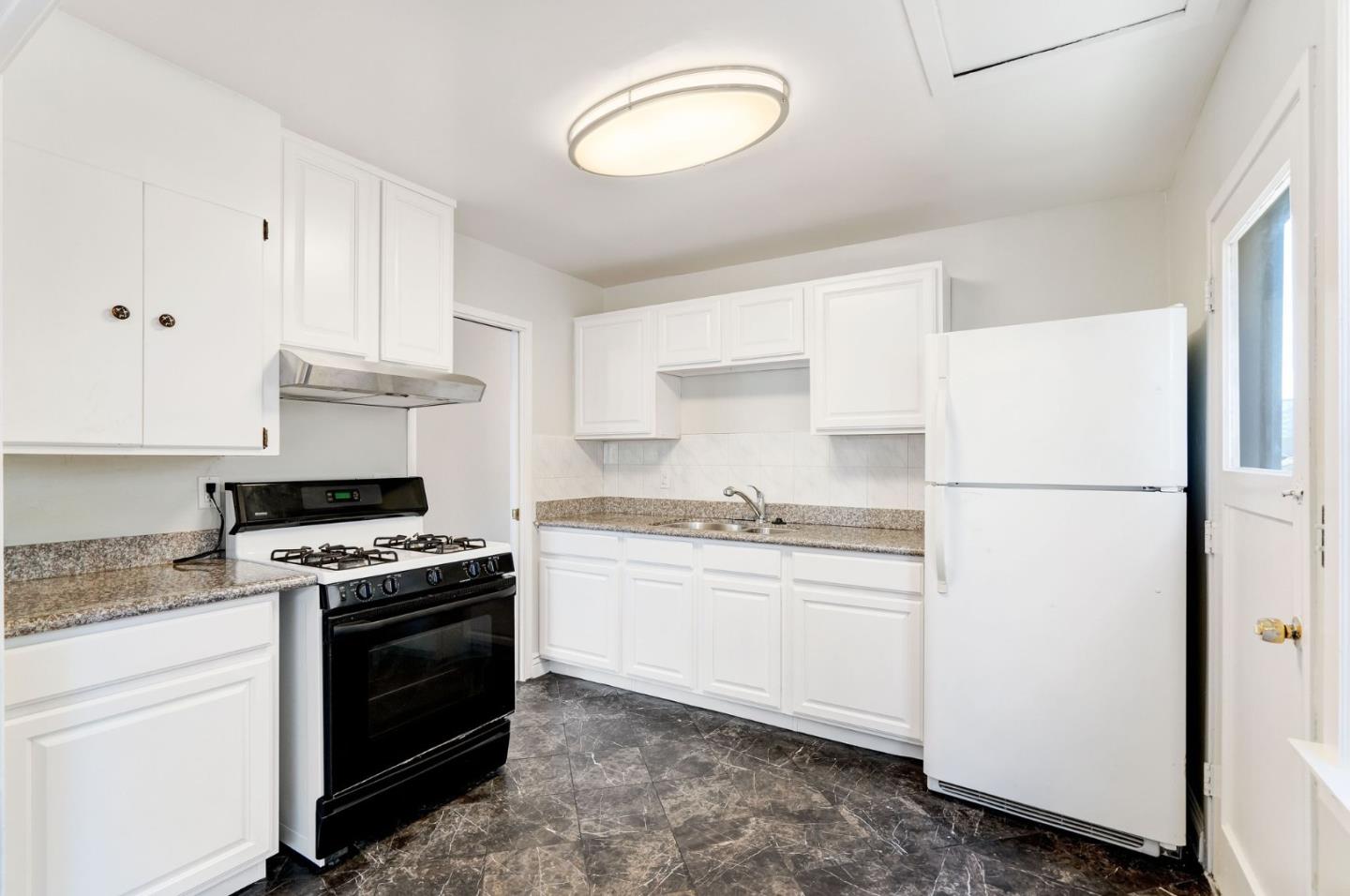 116 A Madrone 2