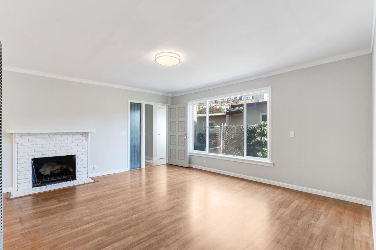116 A Madrone 2