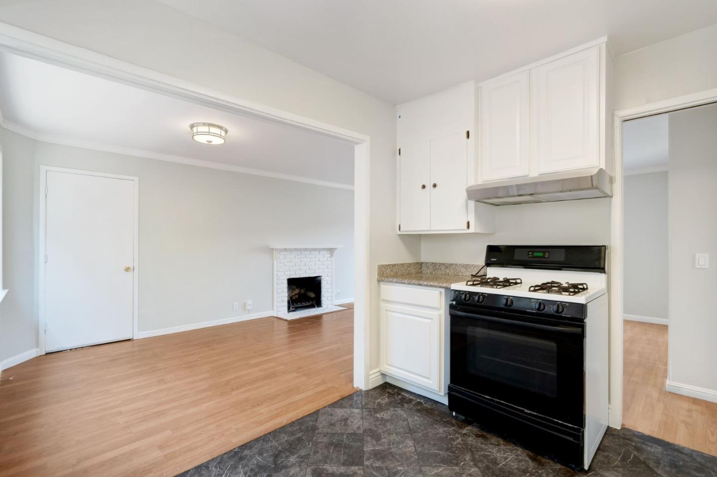 116 A Madrone 2