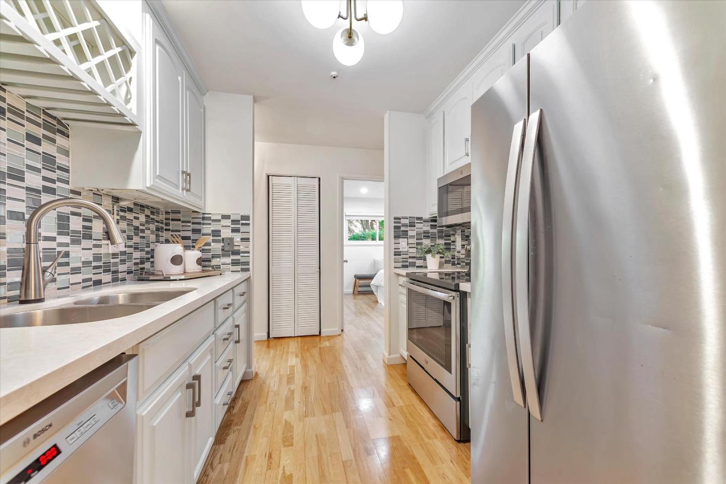 4012 Farm Hill BLVD 101