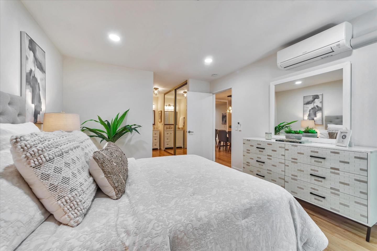 4012 Farm Hill BLVD 101