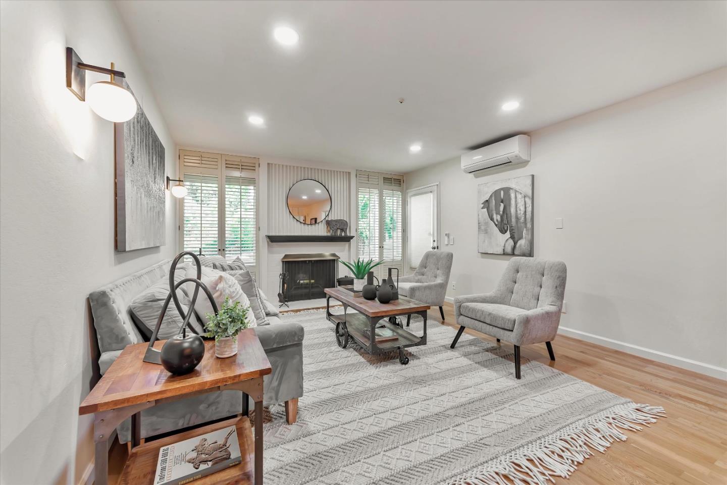 4012 Farm Hill BLVD 101