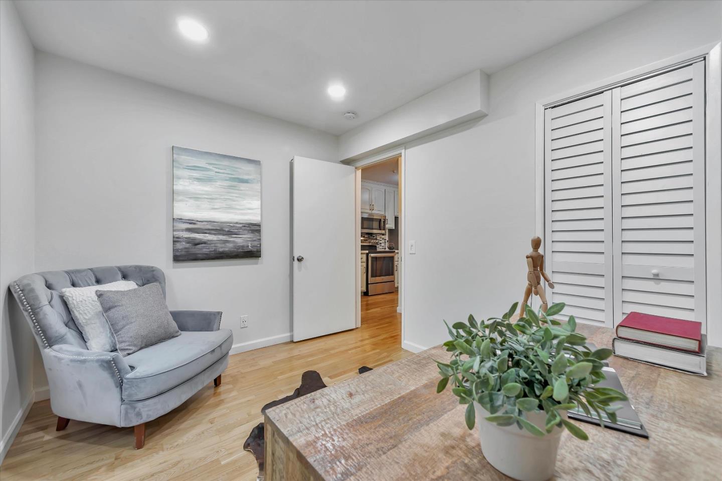 4012 Farm Hill BLVD 101