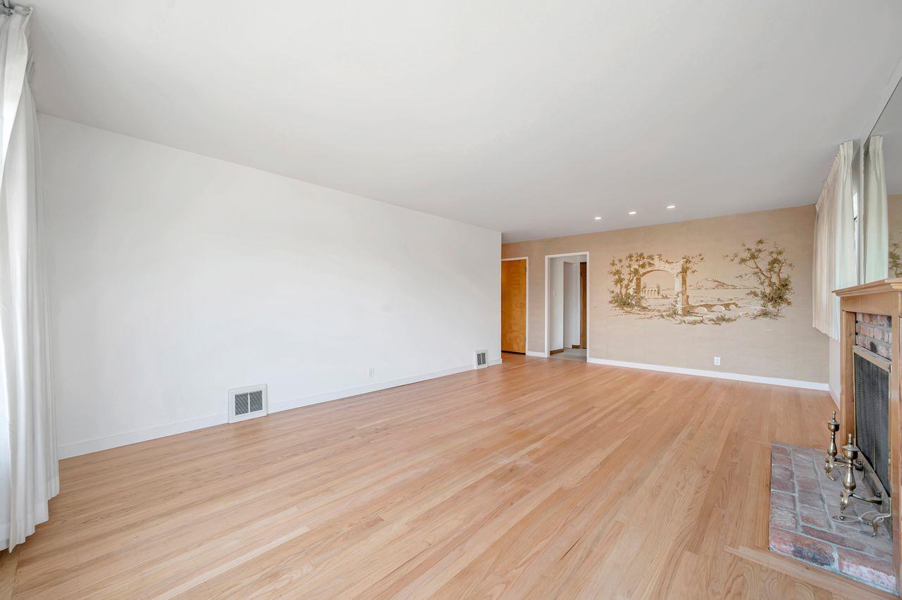 501 Valverde DR