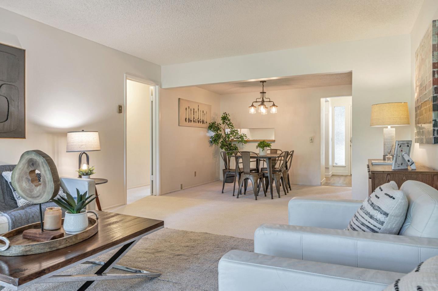 4016 Farm Hill BLVD 207