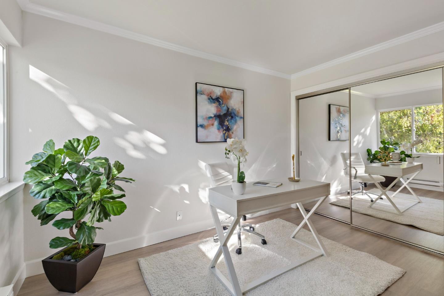 1025 Shell Boulevard 7