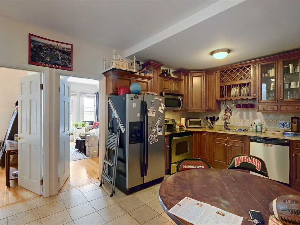 1400 Beacon St. # 4