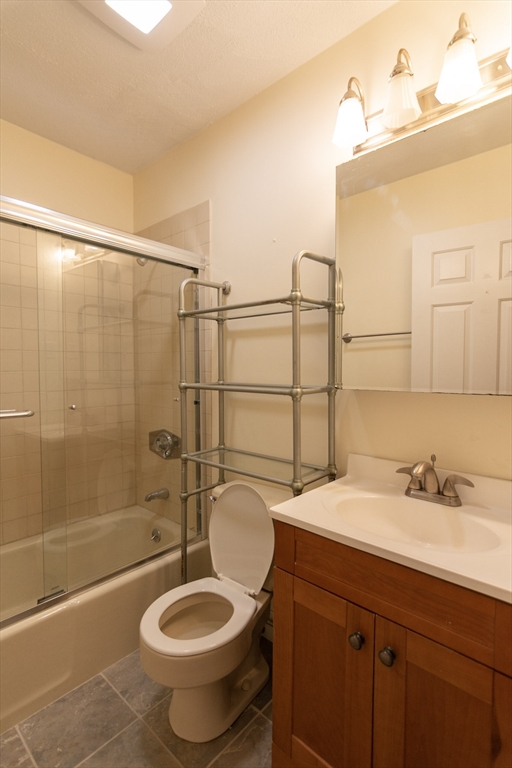 59 Hemenway St # 3